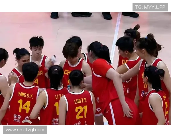 中国篮球新星崭露头角 CBA赛季迎来激烈角逐,球迷热议新一轮争冠形势 中国篮球新星崭露头角 CBA赛季迎来激烈角逐,球迷热议新一轮争冠形势