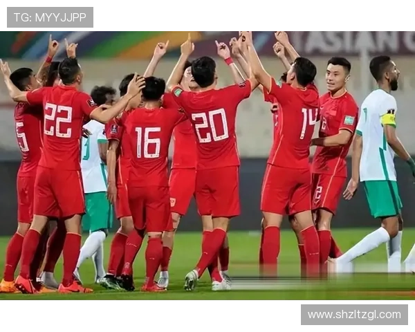 中国足球队备战世界杯预选赛，新任主帅公布战术规划与阵容调整